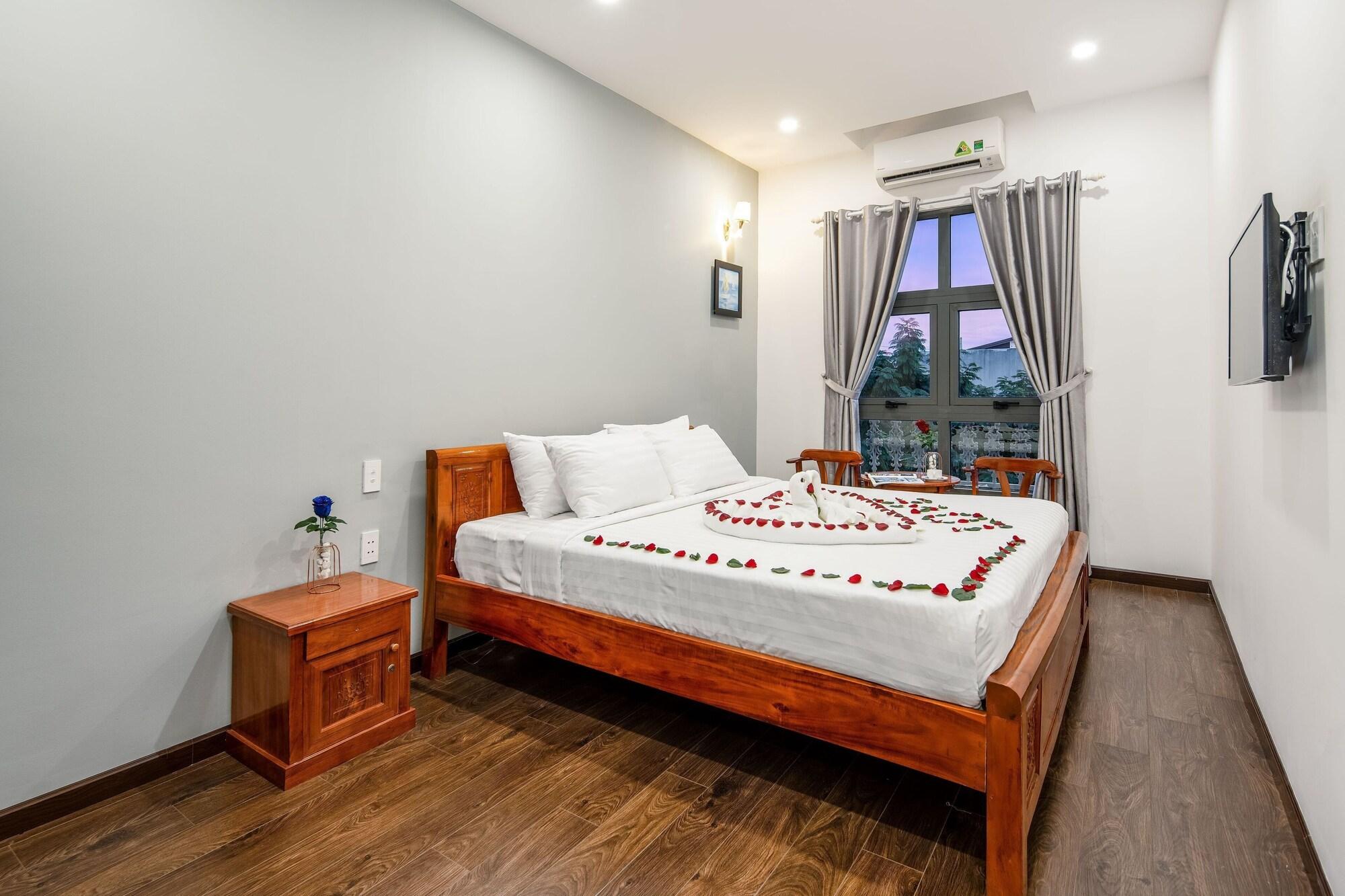 Bamboo Hotel Da Nang Bagian luar foto