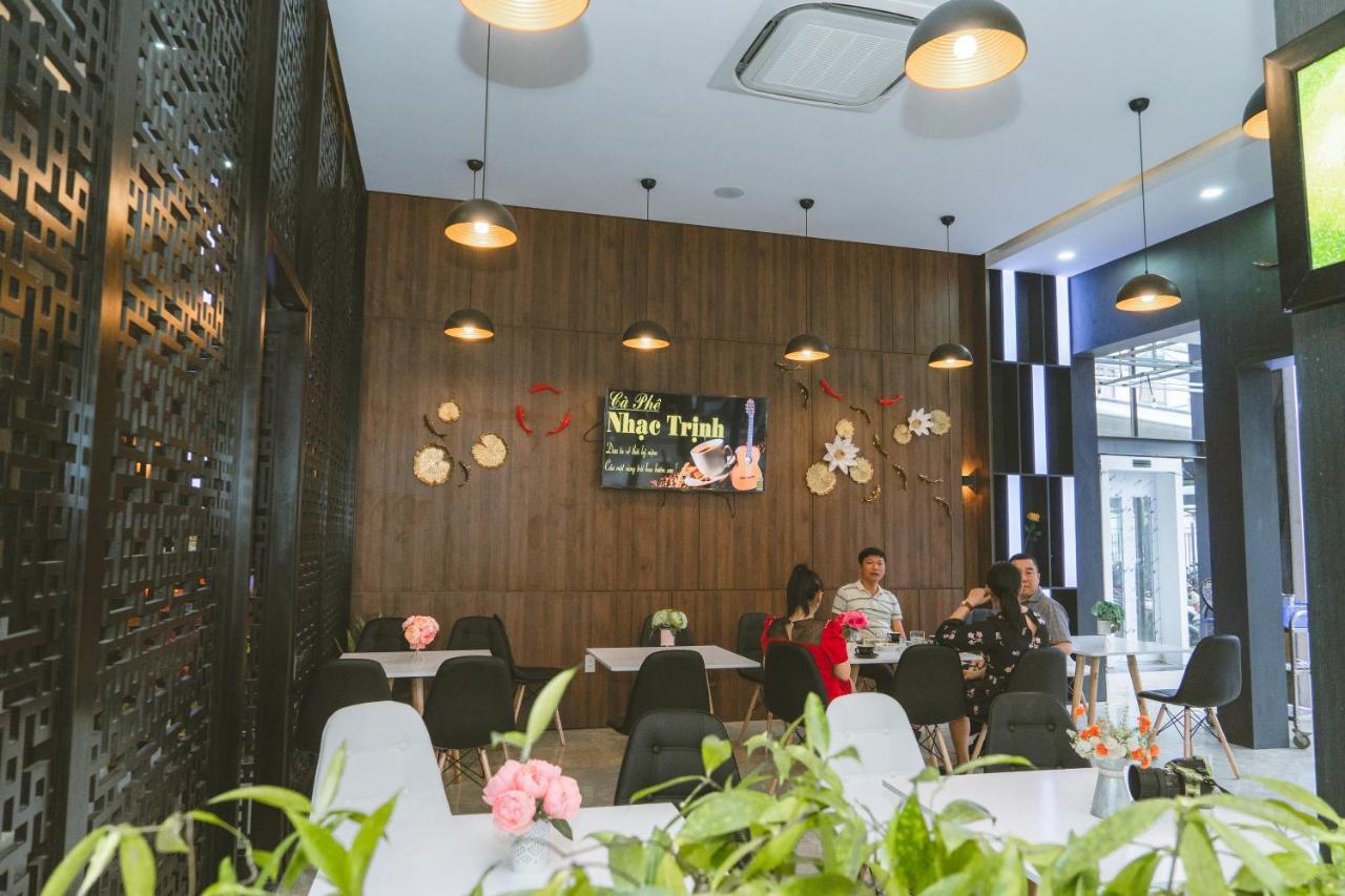 Bamboo Hotel Da Nang Bagian luar foto